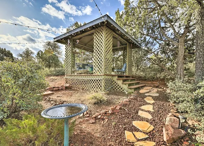 Hike & Stargaze! Serene Tonto Forest Apartment